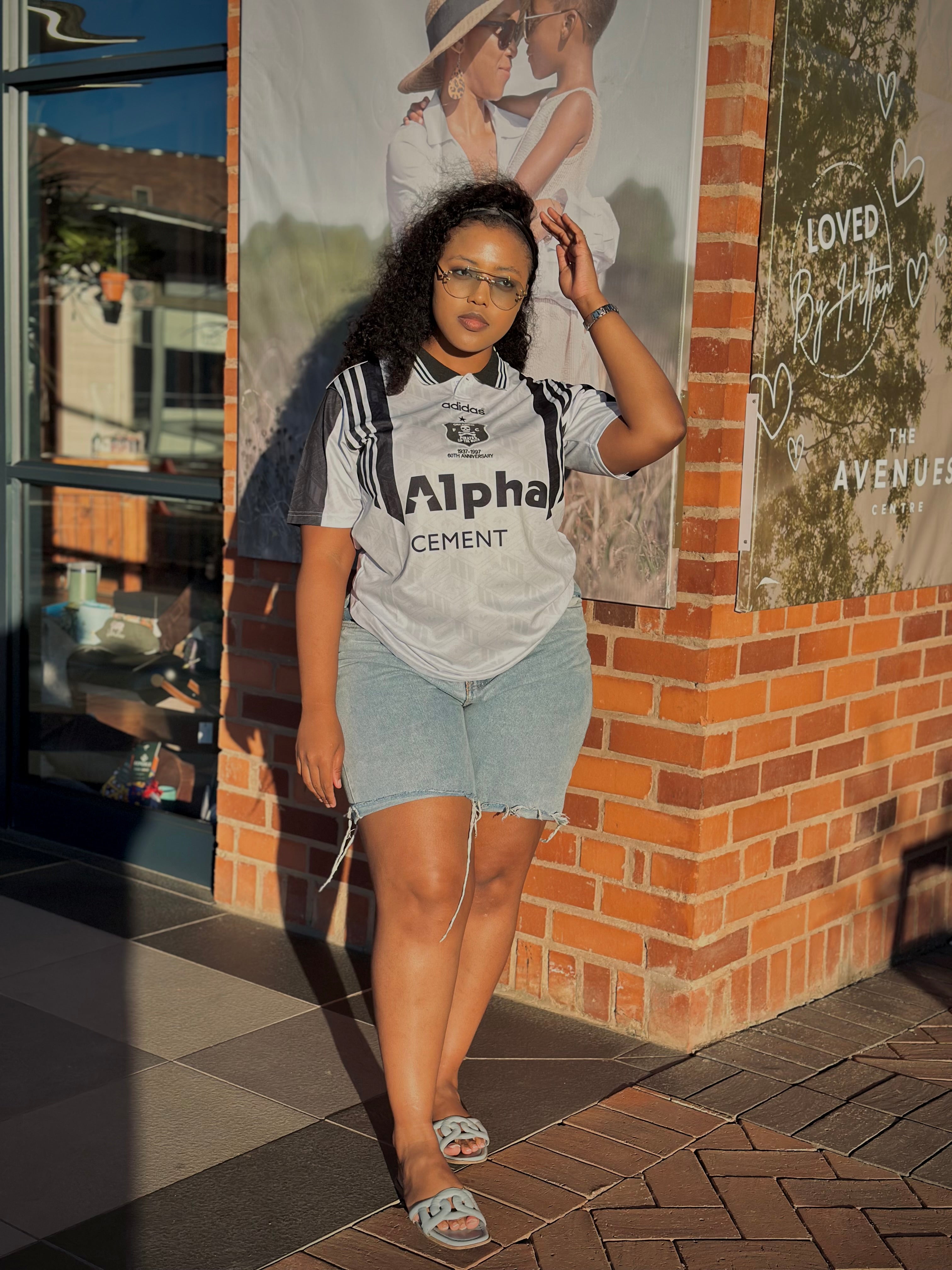PIRATES ALPHA CEMENT RETRO TSHIRT
