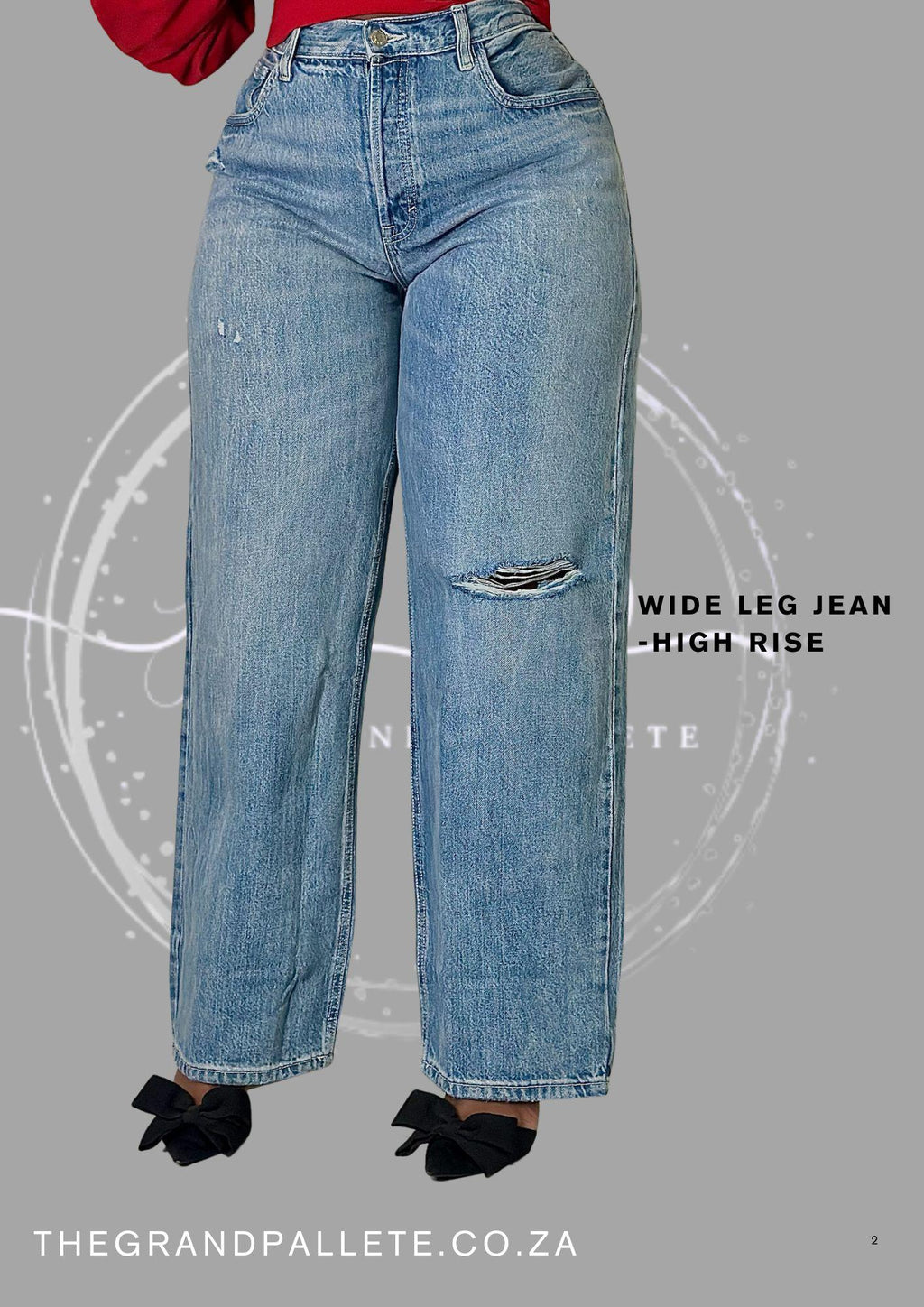 Blue wide-leg jeans with a high rise on a gray background, featuring the brand 'The Grand Pallette'.